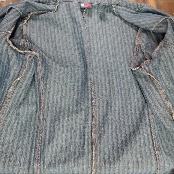 New York & Company Gray Striped Blazer - Picture 4 of 6